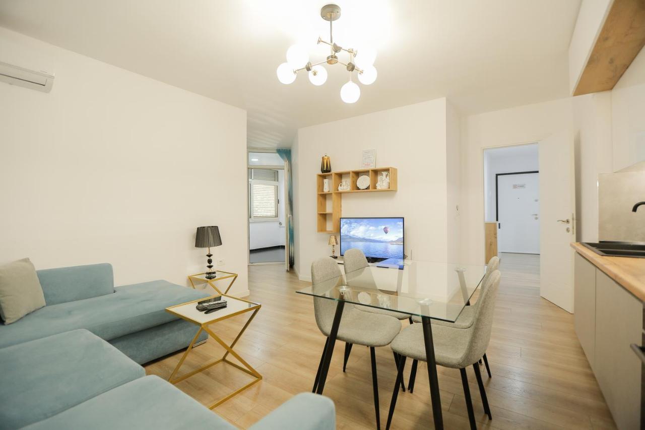 Miku Apartment-Premium 2Bd At Wilson Square ティラナ エクステリア 写真